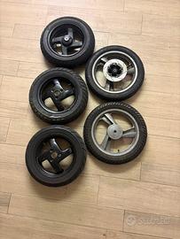 Cerchi + gomme f15