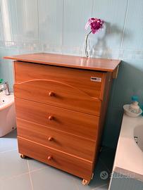 Cassettiera in legno marrone