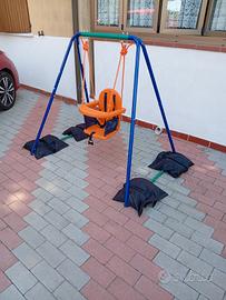 altalena neonato bimbo