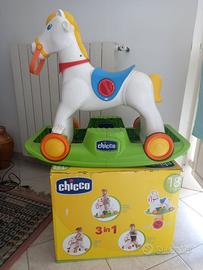 cavallo a dondolo Chicco