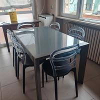 Tavolo cucina in vetro e sedie