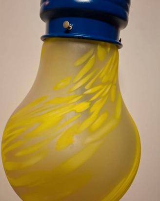 Lampadario a lampadina blu/giallo