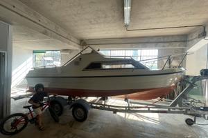 Barca pilotina gobbi