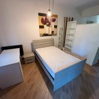 Camera da letto, Armadio, scrivania