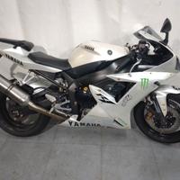 YAMAHA YZF R1 2002-