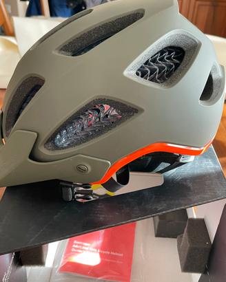 Casco mtb Bontrager Rally WaveCel