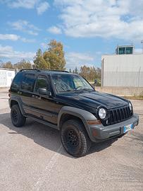 jeep Cherokee kj 2.8 sport 