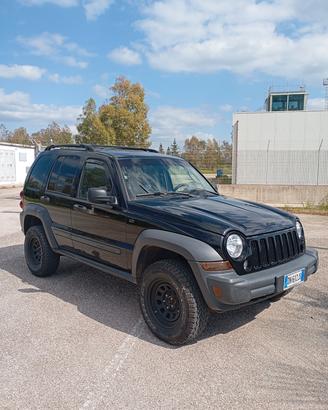 jeep Cherokee kj 2.8 sport 