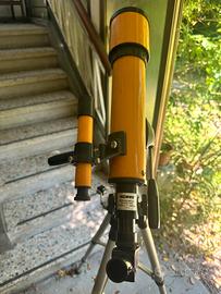 Telescopio konus D 60 F 415 con treppiede