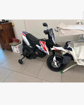 Moto Aprilia a batteria