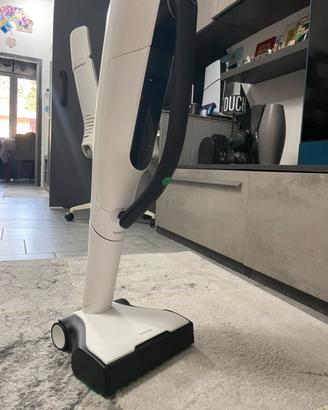Folletto completo: Scopa Wireless VK7s  + Robot