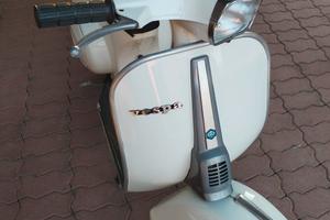 vespa 50
