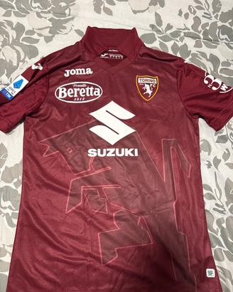 Maglietta del Torino di karamoh indossata