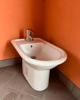Bidet Dolomite