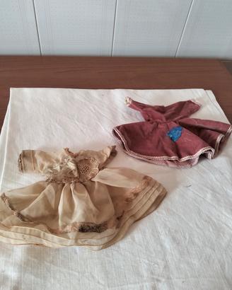 Coppia vestiti per bambole vintage 