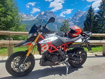 Aprilia Dorsoduro 900