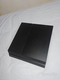 playstation 4 500gb 8ram + 2 joystik +7 gioco 