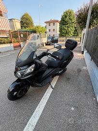 SYM Maxsym 400i ABS 2011 –Bauletto GIVI -46.000 km