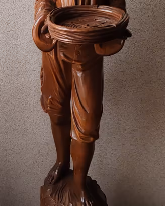 statua in legno 