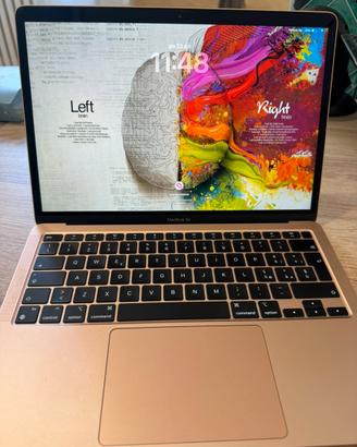 MacBook M1