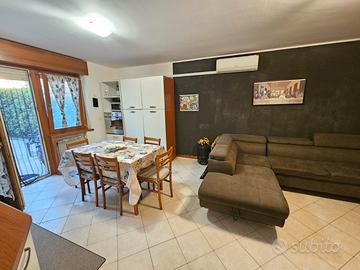 Bicamere con giardino zona Ospedale