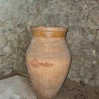 antica giara di terracotta
