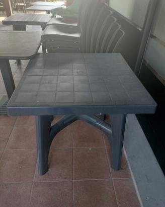 13 tavoli plastica da esterno verde quadrato 80x80