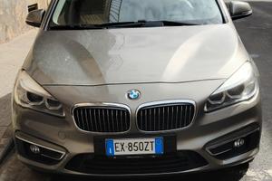 BMW 218d Active Tourer Advantage