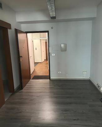 Ufficio in san mauro t.se - corso lombardia 75