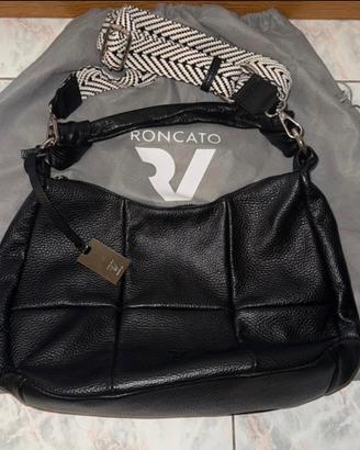 Borsa nera in vera pelle di Roncato