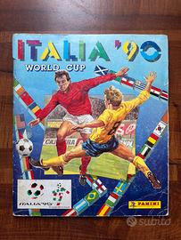 Album panini italia 90 quasi completo -2 figurine