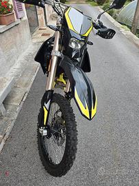 SWM 125 r