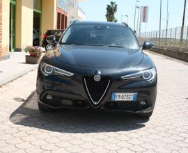 Alfa Romeo Stelvio 2.2 Turbodiesel 150 CV AT8 RWD 