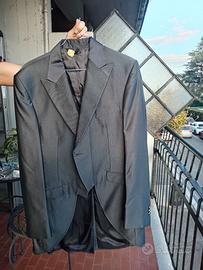 Abito sposo mezzo tight