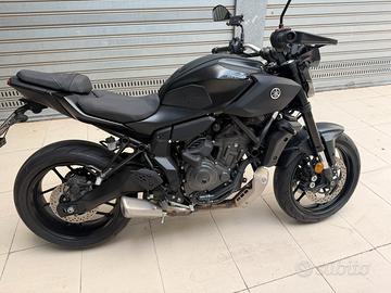 Yamaha Mt - 07 Y-AMT 2025
