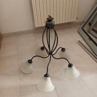 LAMPADARIO DI FERRO BATTUTO 