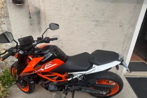 KTM 390 Duke