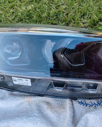 faro destro kia xceed 2023 restyling 