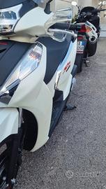 honda SH 300i SPORT abs