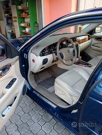 Jaguar xj8 3500 del 2003 