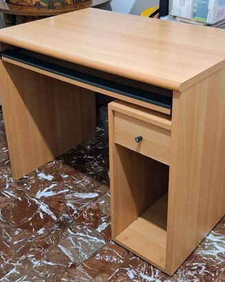 Scrivania legno chiaro