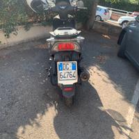 Kymco Agility 150 - 2009