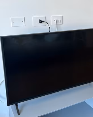Televisore Smart TV LG da 43”