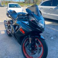 Suzuki gsx r 750