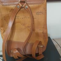 zainetto alviero martini originale 