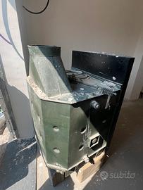 Stufa a legna/termocamino con vetro frontale