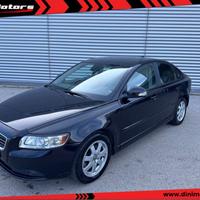 VOLVO S40 D3 Summum 136cv BERLINA OK NEOPATENTAT