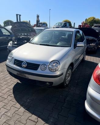 Ricambi Volkswagen Polo 1.4 16V Anno 2003 Codice M