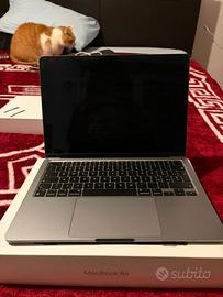 MacBook Air da 13" con chip Apple M2
