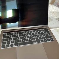 ✨ MacBook Pro 13" Apple